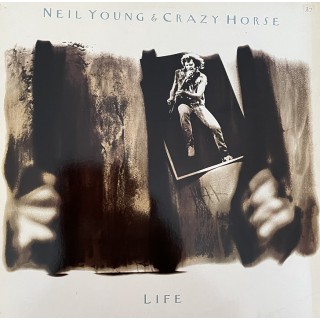 Neil Young & Crazy Horse: Life – 1987 – GERMANY.                